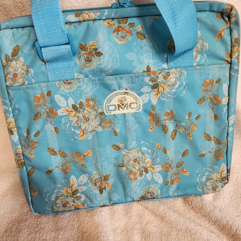 DMC project folder/carrier